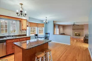 17 Pleasant Village Dr, Roxbury Township, NJ 07876 - Photo 13