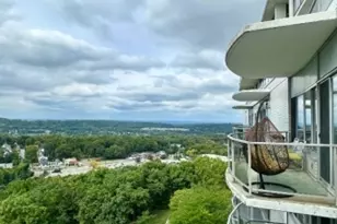 1 Claridge Dr, Verona, NJ 07044 - Photo 19