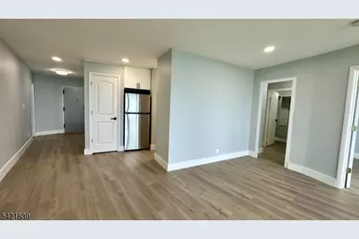 1 Claridge Dr Unit #1000, Verona, NJ 07044 - Photo 9