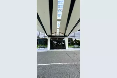 1 Claridge Dr #1000, Verona, NJ 07044 - Photo 29