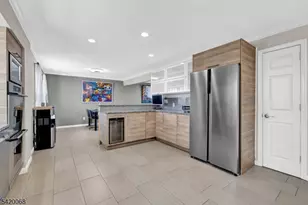 318 Daniel St, Rockaway Township, NJ 07801 - Photo 9