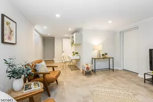 7 Van Vleck St, Montclair Twp., NJ 07042 - Photo 21