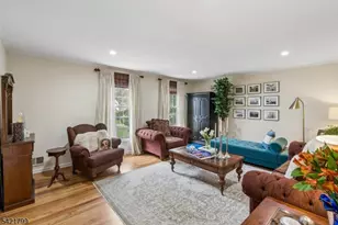 9 King Hill Ct, Morris Township, NJ 07960 - Photo 7