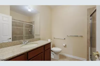 84 Patriots Way, Franklin Township, NJ 08873 - Photo 33