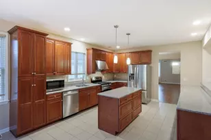 84 Patriots Way, Franklin Township, NJ 08873 - Photo 19