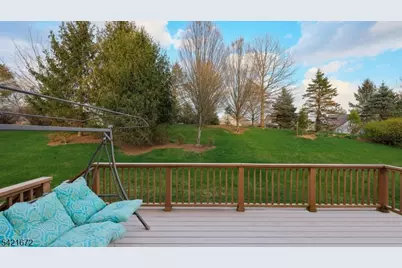 84 Patriots Way, Franklin Township, NJ 08873 - Photo 37