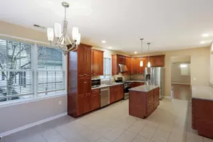 84 Patriots Way, Franklin Township, NJ 08873 - Photo 21