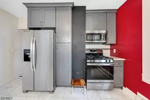 68 Macfarlan Ave, Hawthorne, NJ 07506 - Photo 9