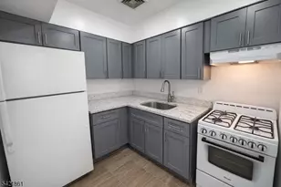 87 Merseles St, Jersey City, NJ 07302 - Photo 11