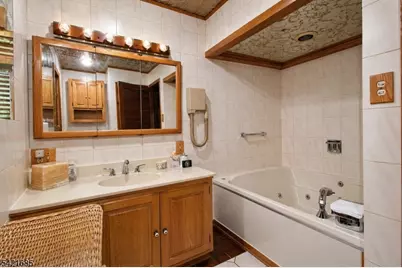 90 Emmans Rd, Roxbury Township, NJ 07852 - Photo 17