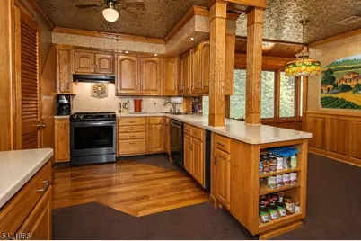 90 Emmans Rd, Roxbury Township, NJ 07852 - Photo 7