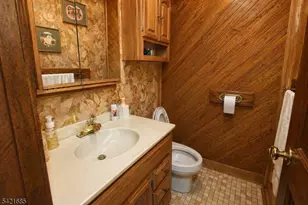 90 Emmans Rd, Roxbury Township, NJ 07852 - Photo 9
