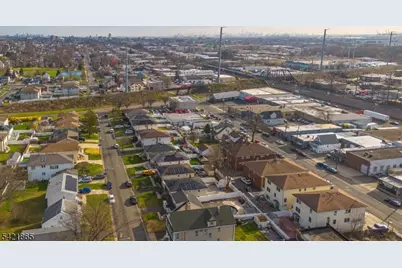 1019 Essex Ave, Linden, NJ 07036 - Photo 39