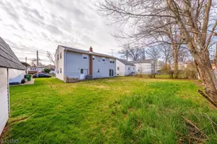 1019 Essex Ave, Linden, NJ 07036 - Photo 31