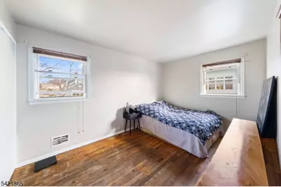 1019 Essex Ave, Linden, NJ 07036 - Photo 13