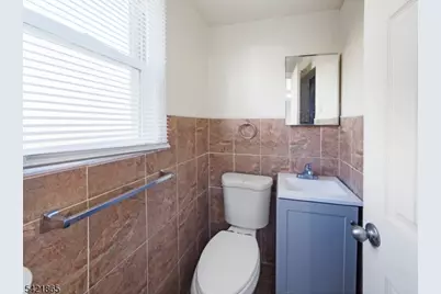 1019 Essex Ave, Linden, NJ 07036 - Photo 25