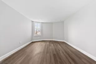 102 Grant St, Passaic, NJ 07055 - Photo 15