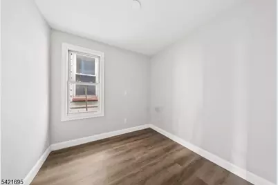 102 Grant St, Passaic, NJ 07055 - Photo 21