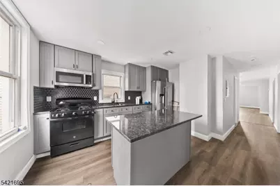 102 Grant St, Passaic, NJ 07055 - Photo 3