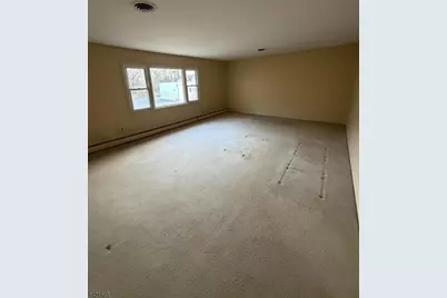 28 Carr St, Pompton Lakes, NJ 07442 - Photo 31