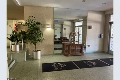 276 Prospect St, Unit #4F, East Orange, NJ 07017 - Photo 3