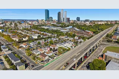 87 Merseles St #2, Jersey City, NJ 07302 - Photo 35