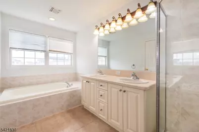 177 Brittany Ct, Clifton, NJ 07013 - Photo 13