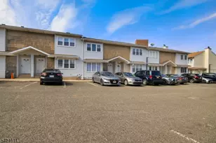 10 Neilson St, New Brunswick, NJ 08901 - Photo 17