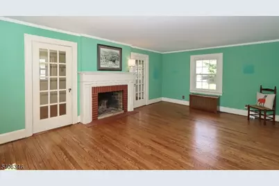 6 Manor Ave, Cranford Township, NJ 07016 - Photo 5