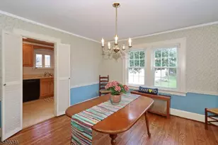 6 Manor Ave, Cranford Township, NJ 07016 - Photo 9