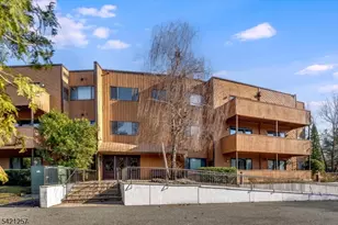 971 Bloomfield Ave, Glen Ridge Boro Twp., NJ 07028 - Photo 3