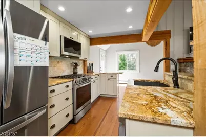 426 E Lake Shore Dr, Vernon, NJ 07422 - Photo 15