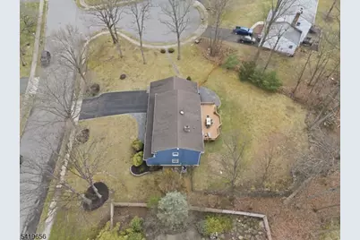 4 Gristmill Rd, Hanover Township, NJ 07927 - Photo 3