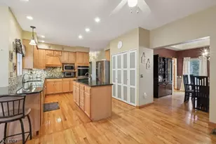 64 Fords Rd, Randolph Township, NJ 07869 - Photo 11