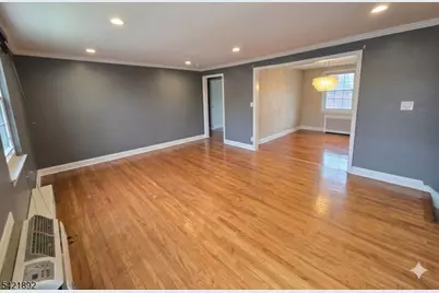 112 Darwin Ave #27, Rutherford, NJ 07070 - Photo 3