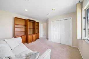 8 Village Green Ct, South Orange Village Twp., NJ 07079 - Photo 17