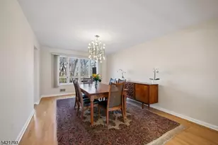 8 Village Green Ct, South Orange Village Twp., NJ 07079 - Photo 9