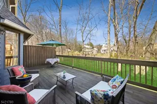 8 Village Green Ct, South Orange Village Twp., NJ 07079 - Photo 31