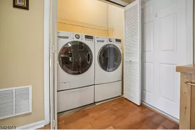 1403 Pointe Gate Dr #1403, Livingston Twp., NJ 07039 - Photo 25