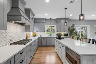 518-520 Cardinal Ln, Green Brook Township, NJ 08812 - Photo 15