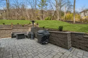 518 Cardinal Ln, Green Brook Township, NJ 08812 - Photo 43