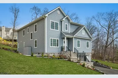 518-520 Cardinal Ln, Green Brook Township, NJ 08812 - Photo 3