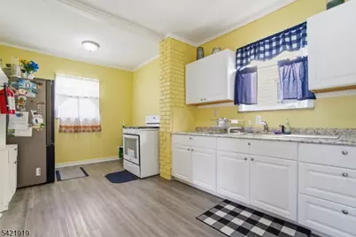 139 Melrose Ave, Irvington, NJ 07111 - Photo 13