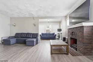 139 Melrose Ave, Irvington, NJ 07111 - Photo 9