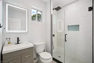 195 Harrison Ave, Montclair, NJ 07042 - Photo 15