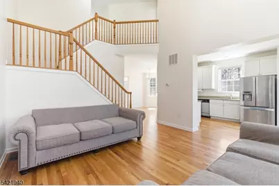 1306 Fir Ct, Franklin Township, NJ 08873 - Photo 5