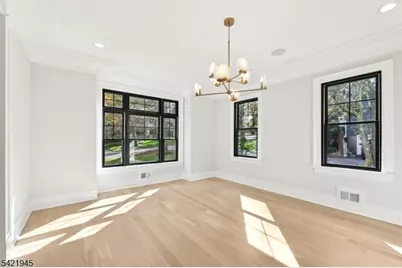 25 Beverly Rd, Madison, NJ 07940 - Photo 7