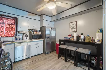 23 Franklin Ave, Montclair, NJ 07042 - Photo 3