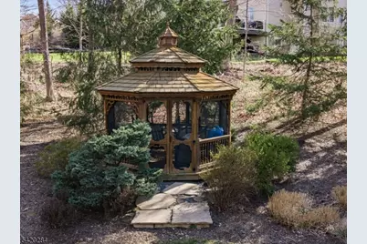 15 Turner Ln, Montville Township, NJ 07082 - Photo 49