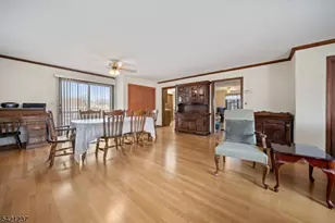 125 Merritt Ave, Bergenfield, NJ 07621 - Photo 7